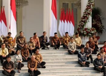 Pengamat: Berharap Lebih dengan Kinerja Para Menteri Jokowi Hanyalah Mimpi