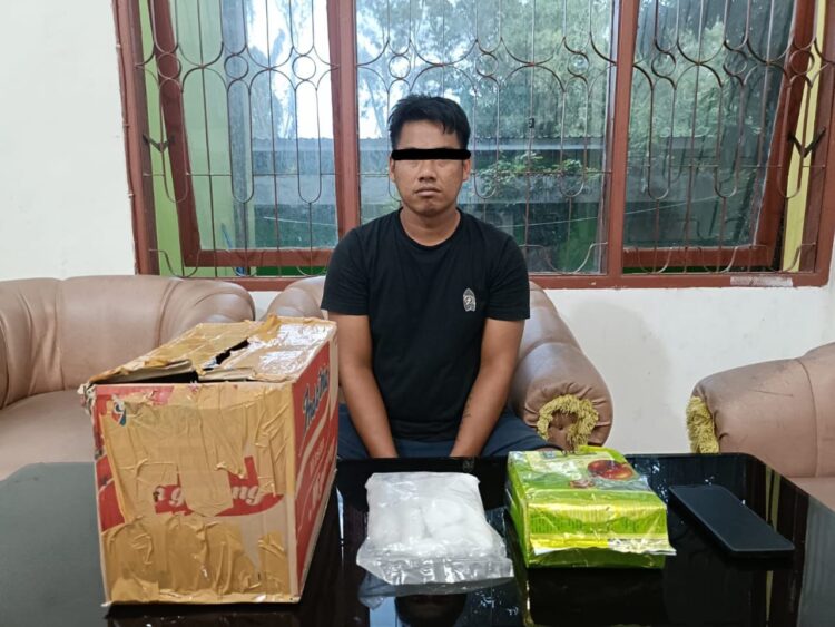 Tampang pelaku pengedar sabu. (Sumber foto : Humas BNNK Nunukan)
