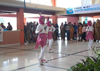 Para peseta saat mengikuti lomba Senam Yameto dan Lukiwol