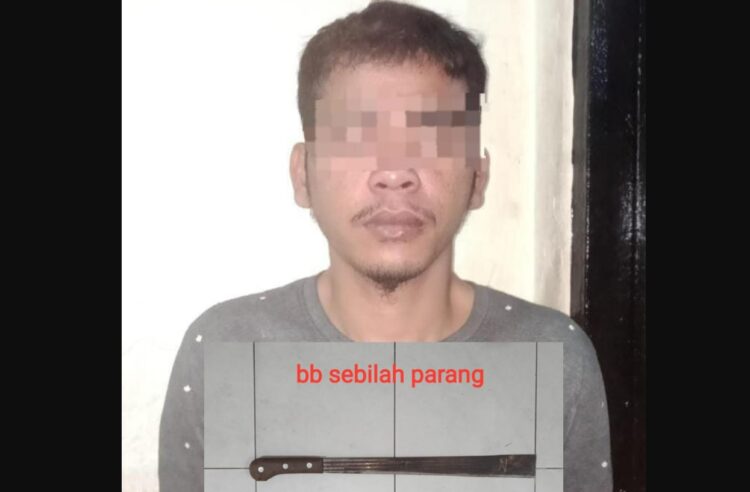 Preman di Nunukan Ini Tebas Teman Mabuknya, Ditangkap Polisi Mukanya Melas