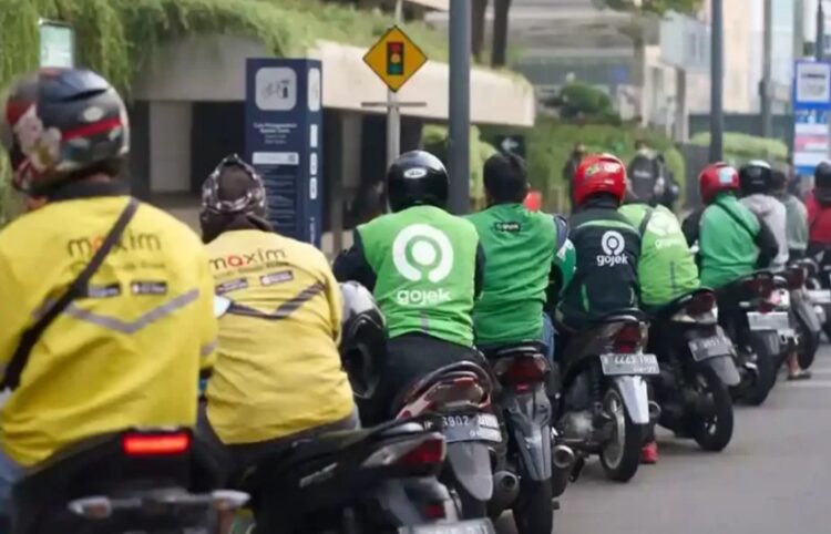 Perusahaan Wajib Berikan THR Bagi Driver Ojol dan Kurir Logistik, ini Penjelasan Kemnaker