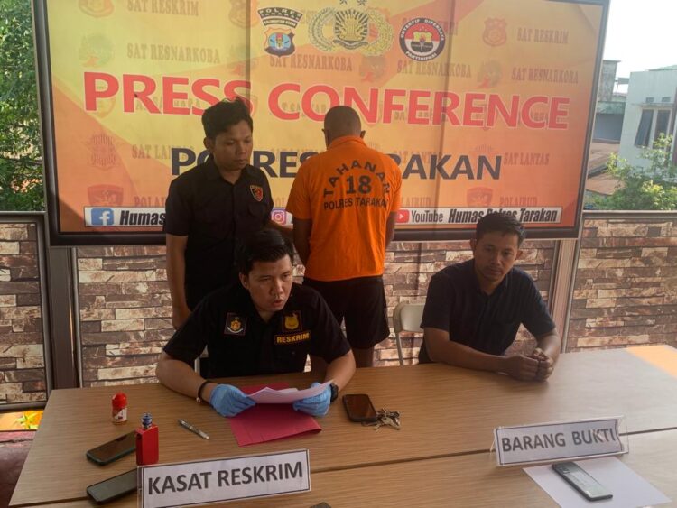 Pelaku pencurian saat ditampilkan dalam rilis Satreskrim Polres Tarakan
