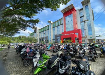 Parkir berbayar di RSUD dr Jusuf SK dikeluhkan masyarakat