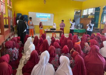 Dinkes P2KB Nunukan Gelar Penyuluhan Kesehatan Anak dan Remaja di SDN 001