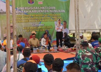 Bupati Laura Dengar Aspirasi dan Silaturahmi Bersama Masyarakat dan Petani