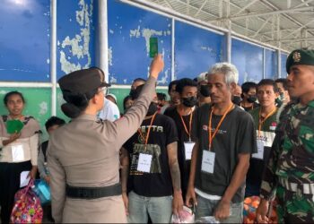 Ratusan Pekerja Migran Ilegal Dipulangkan