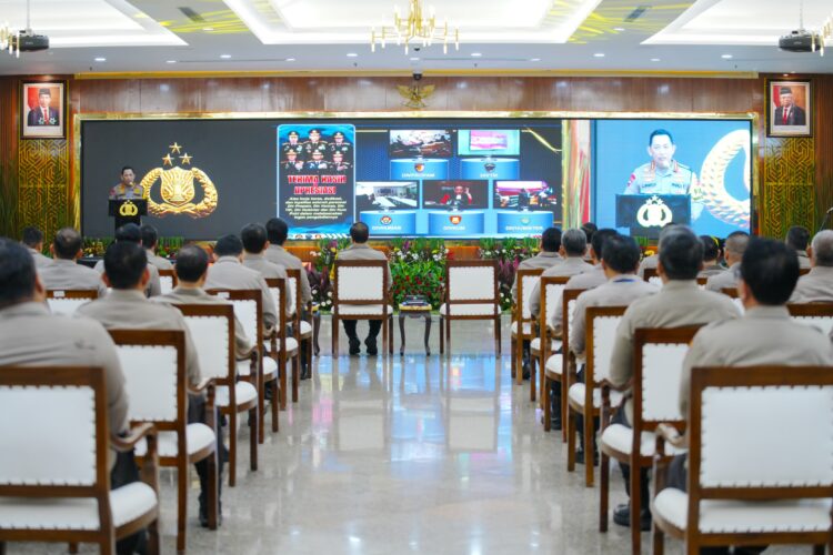 Buka Rakernis Gabungan 5 Divisi Satker Polri, Ini Pesan Kapolri