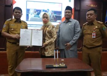 Rapat paripurna yang digelar di ruang Rapat Paripurna DPRD Nunukan, Senin 25 September 2023