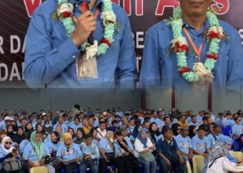 Ribuan Massa Antar Pasangan GAAS Mendaftar ke KPU Nunukan