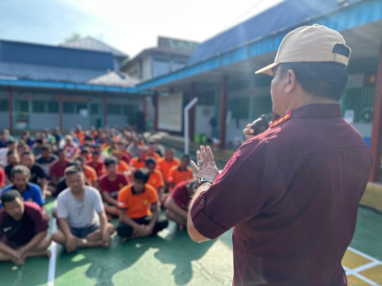 Kalapas Sutarno Sampaikan Program Zero Halinar hingga P4GN ke Ratusan WBP