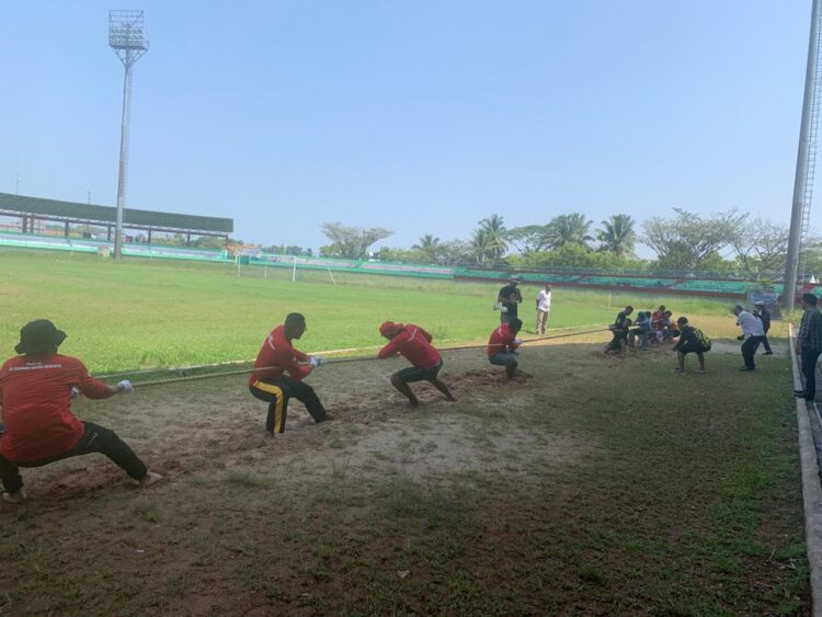 16 Kelurahan di Kota Tarakan ikut meramaikan lomba tradisonal  tarik tambang