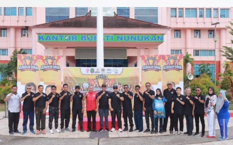 Kejuaraan Tarkam Kemenpora RI Dibuka, Bupati Laura: Jangan Jadi Ajang Tawuran