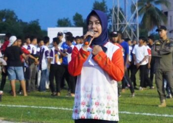 Bupati Laura Tutup Kompetisi Sepak Bola U-15 Disbudporapar Cup Nunukan 2024